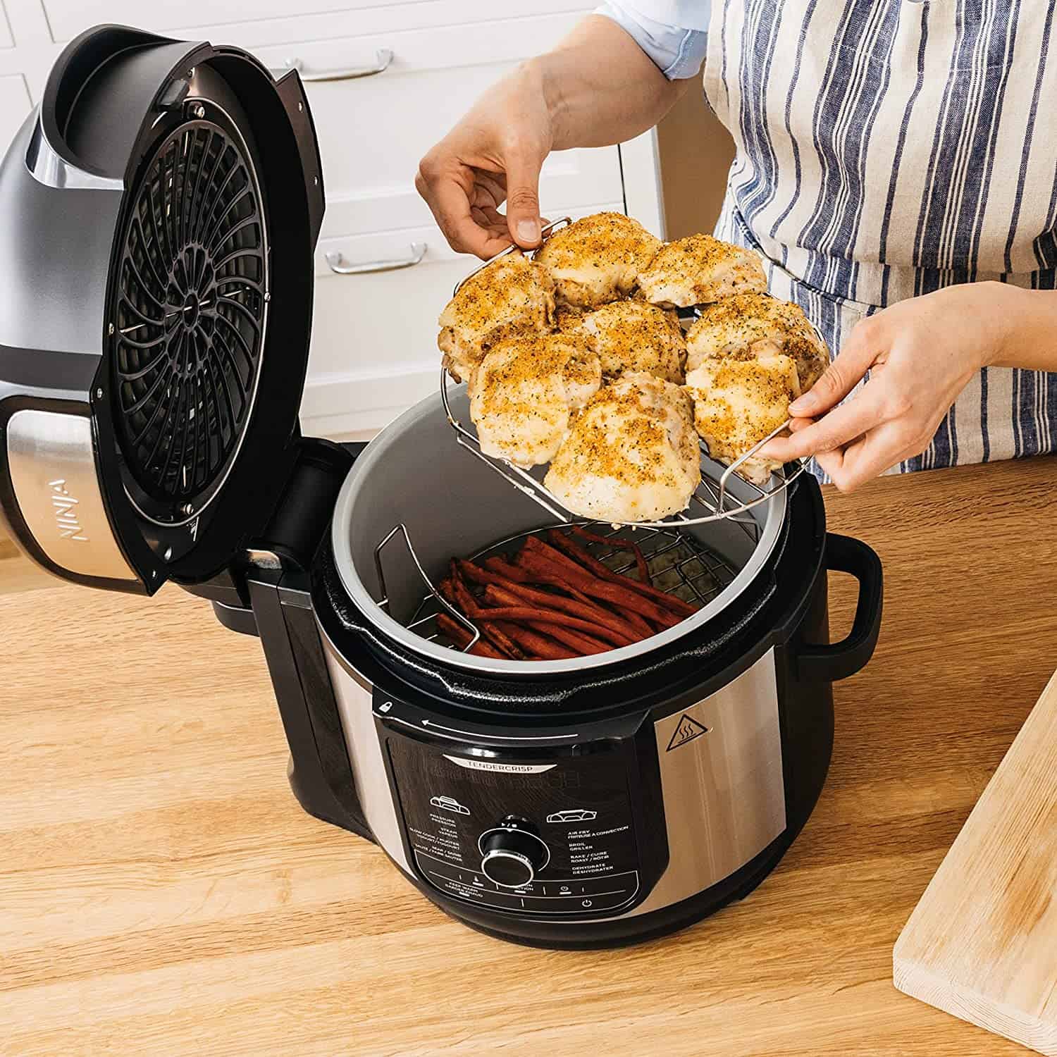 Ninja FD401C Foodi 8-qt. (7.6L) 12-in-1 Deluxe XL Pressure Cooker & Air Fryer - Stainless Steel - Image 5